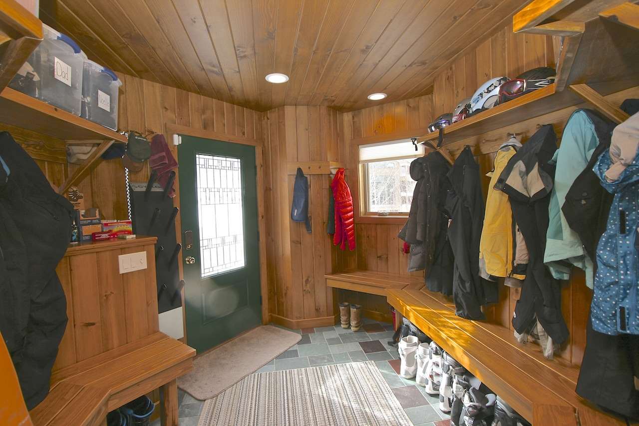 256 Crawford Ridge Road, Unit 5 Carroll, NH 03595 - Photo 36 of 40