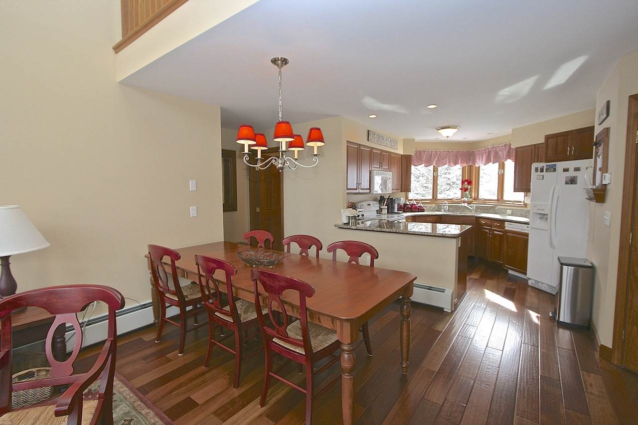 256 Crawford Ridge Road, Unit 5 Carroll, NH 03595 - Photo 8 of 40