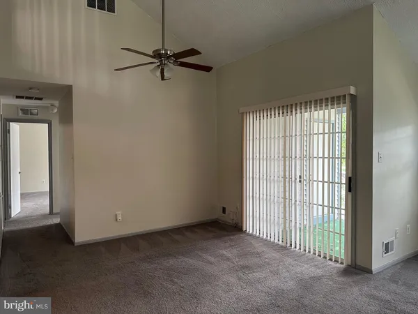 $375,000 | 128 Andover Place, Robbinsville, NJ 08691