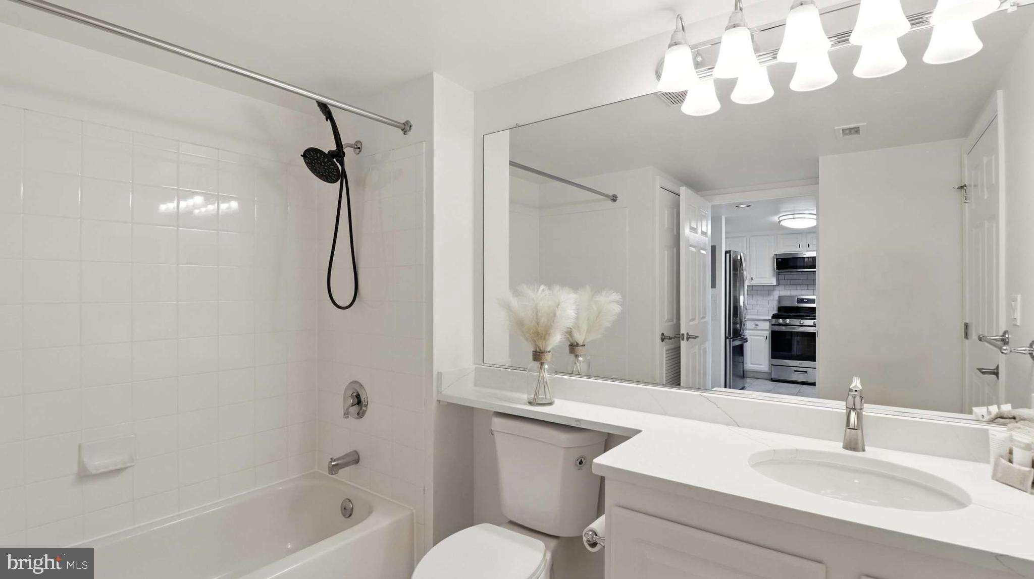 11710 Old Georgetown Road, Unit 1206 North Bethesda, MD 20852 - Photo 29 of 45