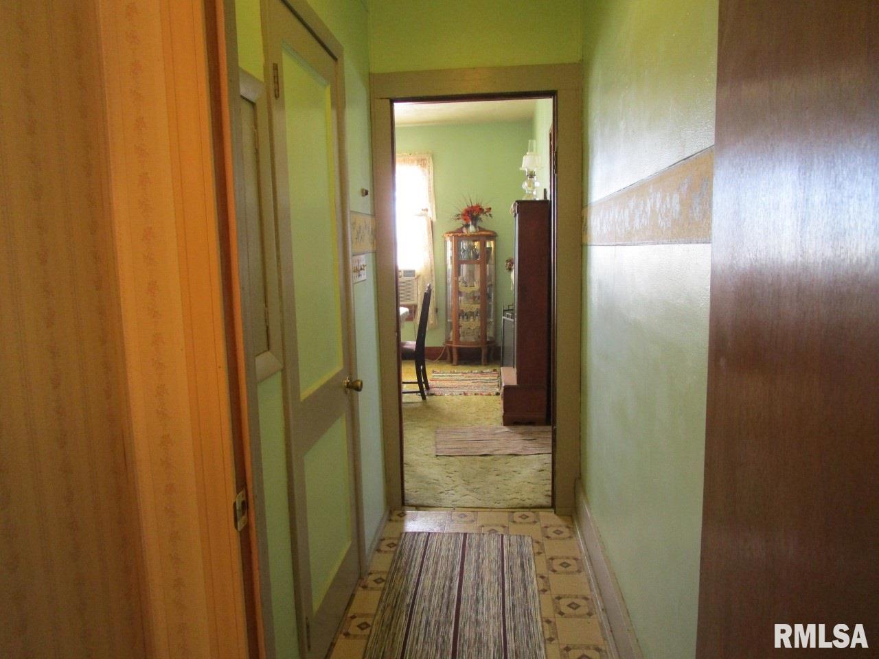 109 East 8th Street Canton, IL 61520 - Photo 41 of 50