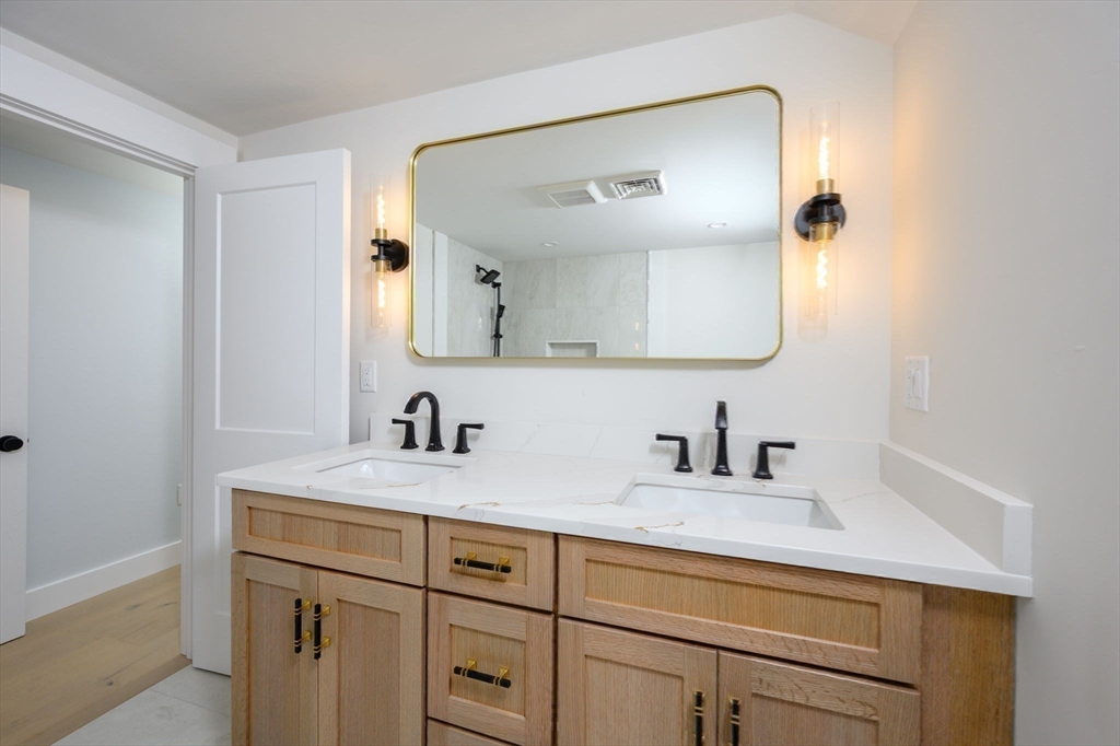 3 Patriots Way Hingham, MA 02043 - Photo 30 of 39