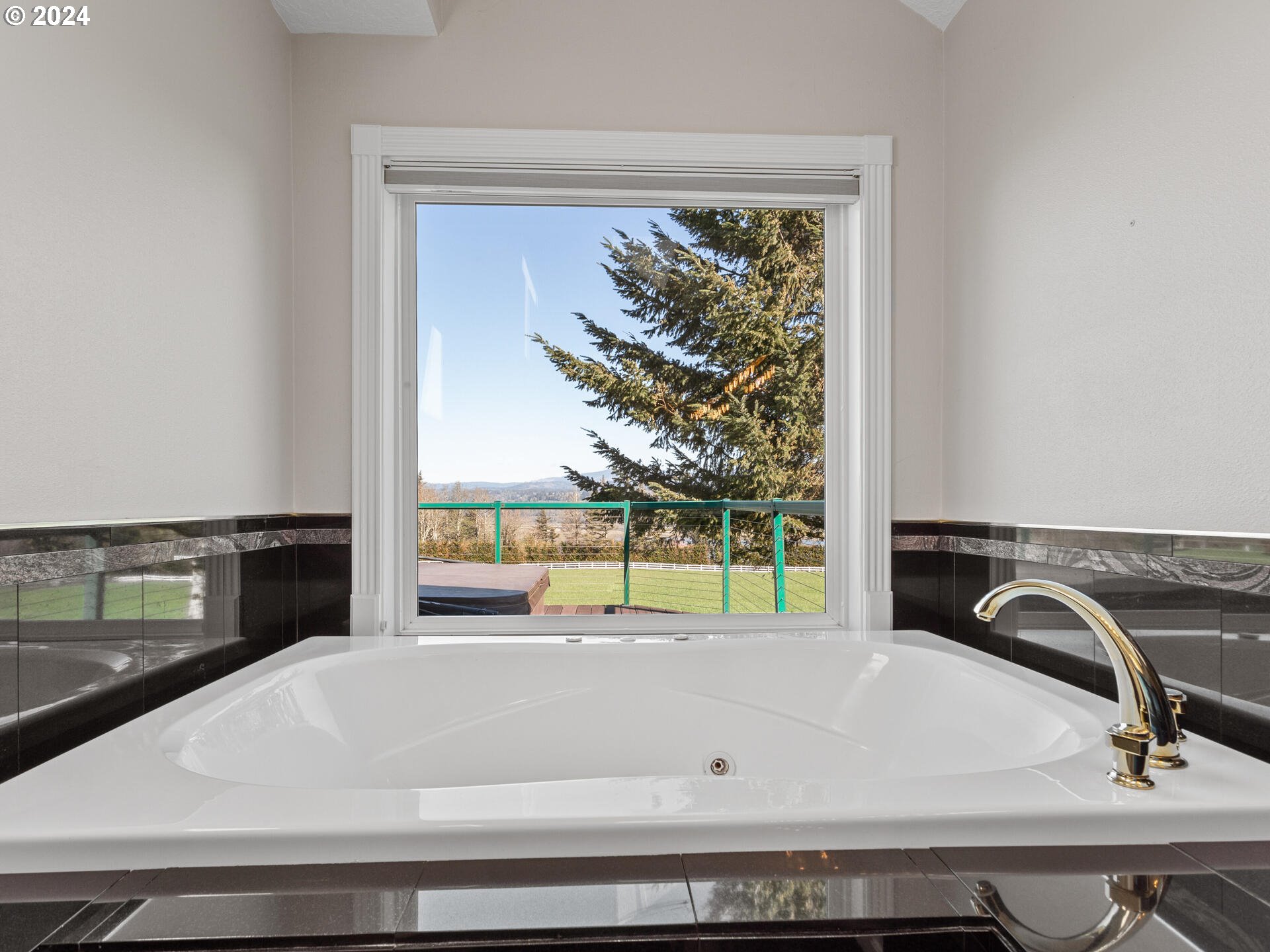 36411 Northeast Chamberlain Road Corbett, OR 97019 - Photo 20 of 46 Gallery Image 20