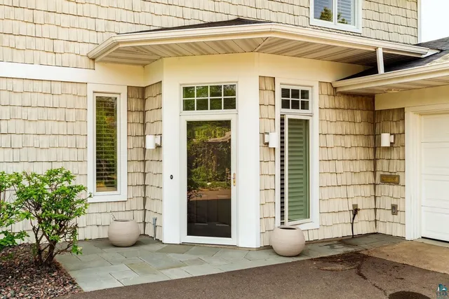 $1,745,000 | 312 Harbor Point Circle, Duluth, MN 55802