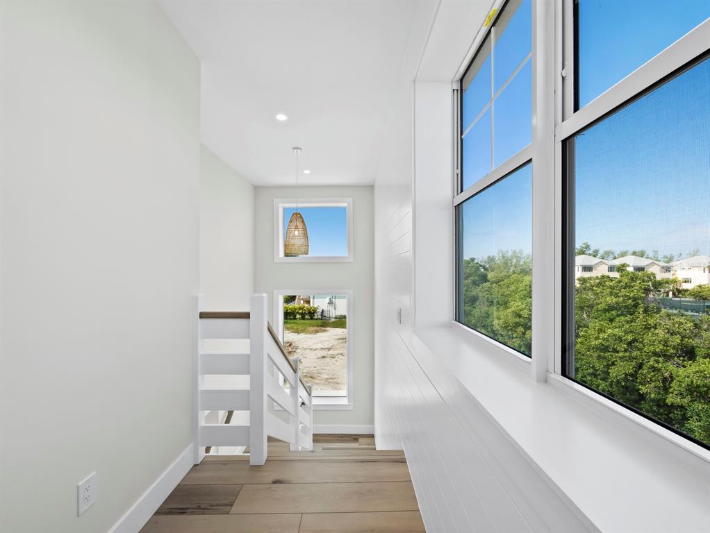 630 Companion Way Longboat Key, FL 34228 - Photo 26 of 66