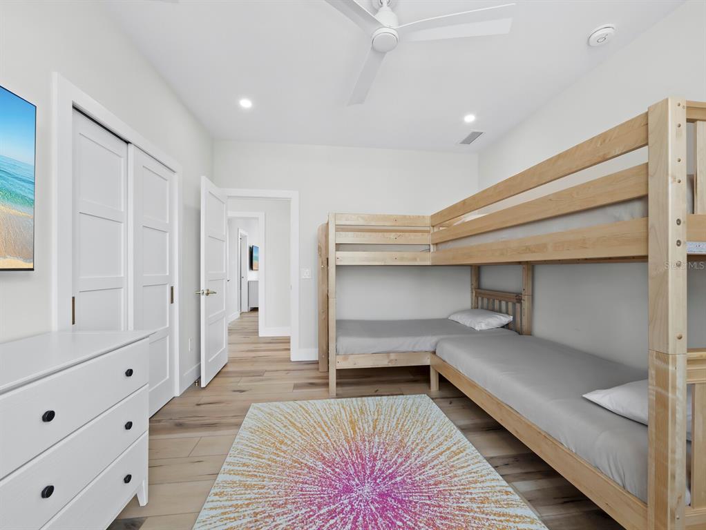 630 Companion Way Longboat Key, FL 34228 - Photo 30 of 66