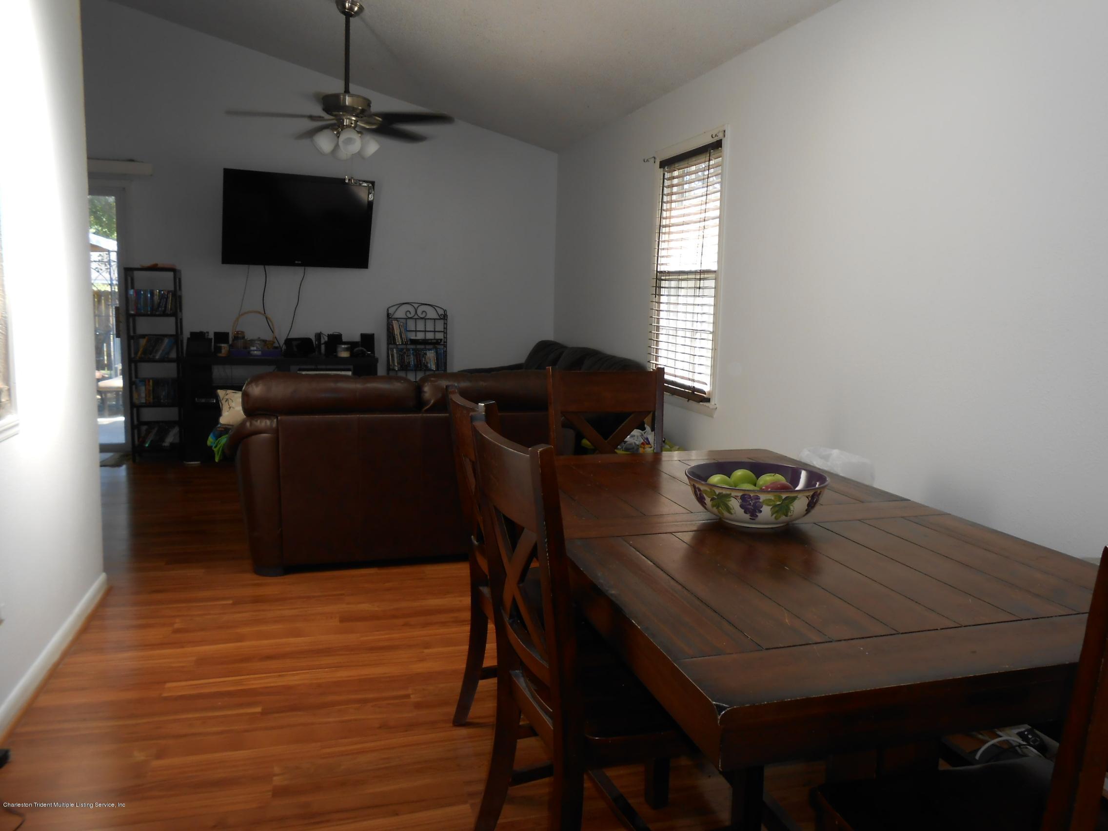 108 Manchester Road Summerville, SC 29486 - Photo 3 of 14 DSCN2417