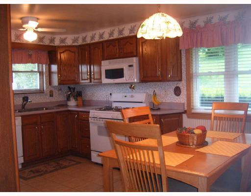 135 Wray Large Road Jefferson Hills, PA 15025 - Photo 2 of 8 Kitchen.