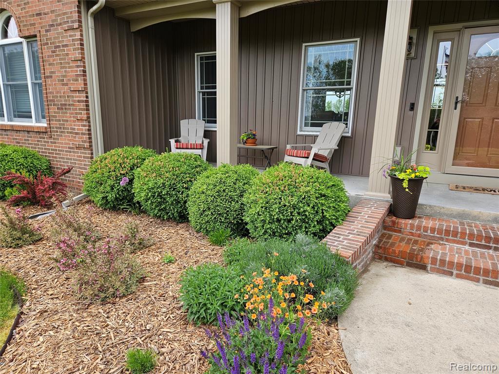 11457 Lapeer Road Davison, MI 48423 - Photo 4 of 96