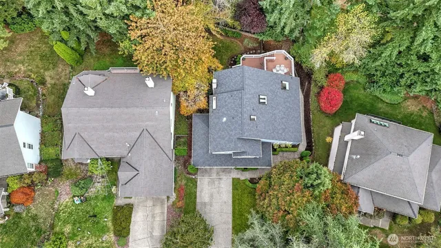 $1,425,000 | 4352 243rd Avenue Southeast, Sammamish, WA 98029