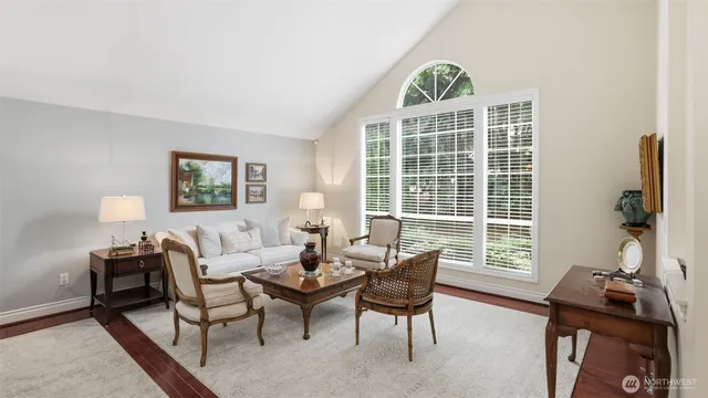 $1,425,000 | 4352 243rd Avenue Southeast, Sammamish, WA 98029