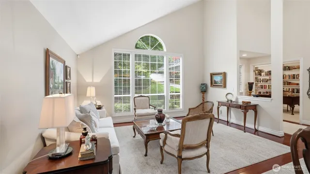 $1,425,000 | 4352 243rd Avenue Southeast, Sammamish, WA 98029