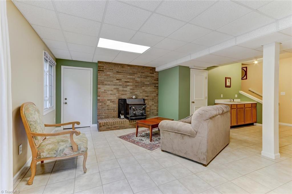 5726 Oak Tree Road Greensboro, NC 27455 - Photo 25 of 30 Gallery Image 25