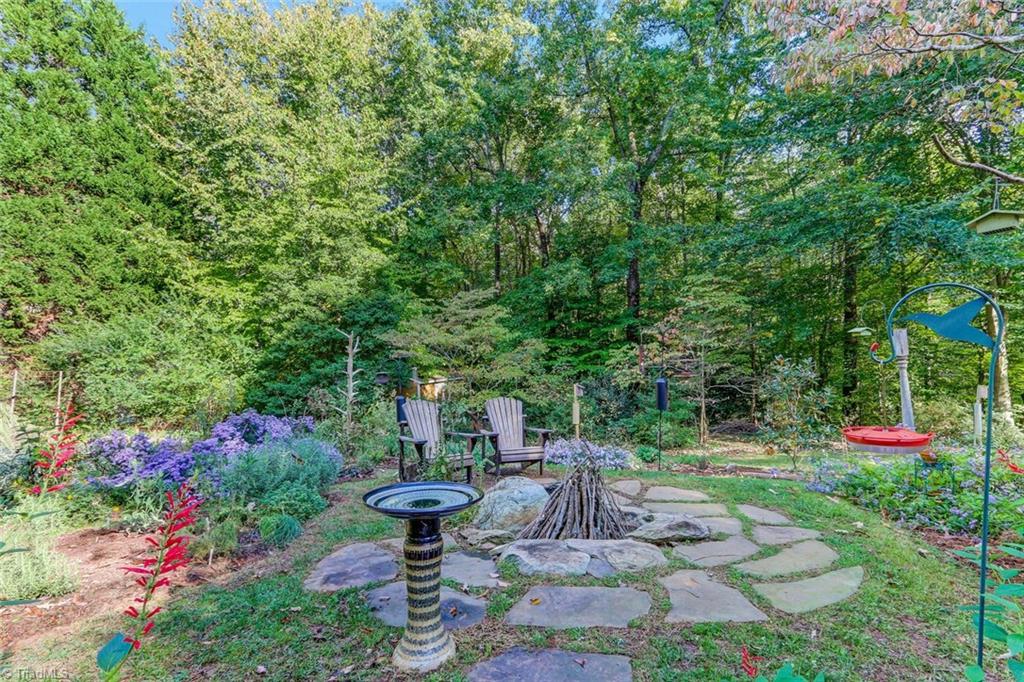 5726 Oak Tree Road Greensboro, NC 27455 - Photo 30 of 30 Gallery Image 30