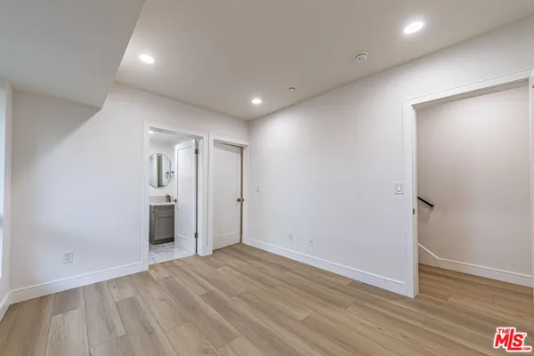 $23,833 | 5438 Romaine Street, Los Angeles, CA 90038