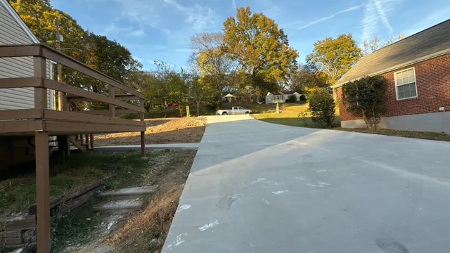 a view of a yard in front of a building