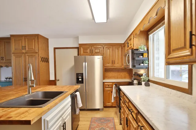 $349,900 | 332 13th Street Southwest, Owatonna, MN 55060