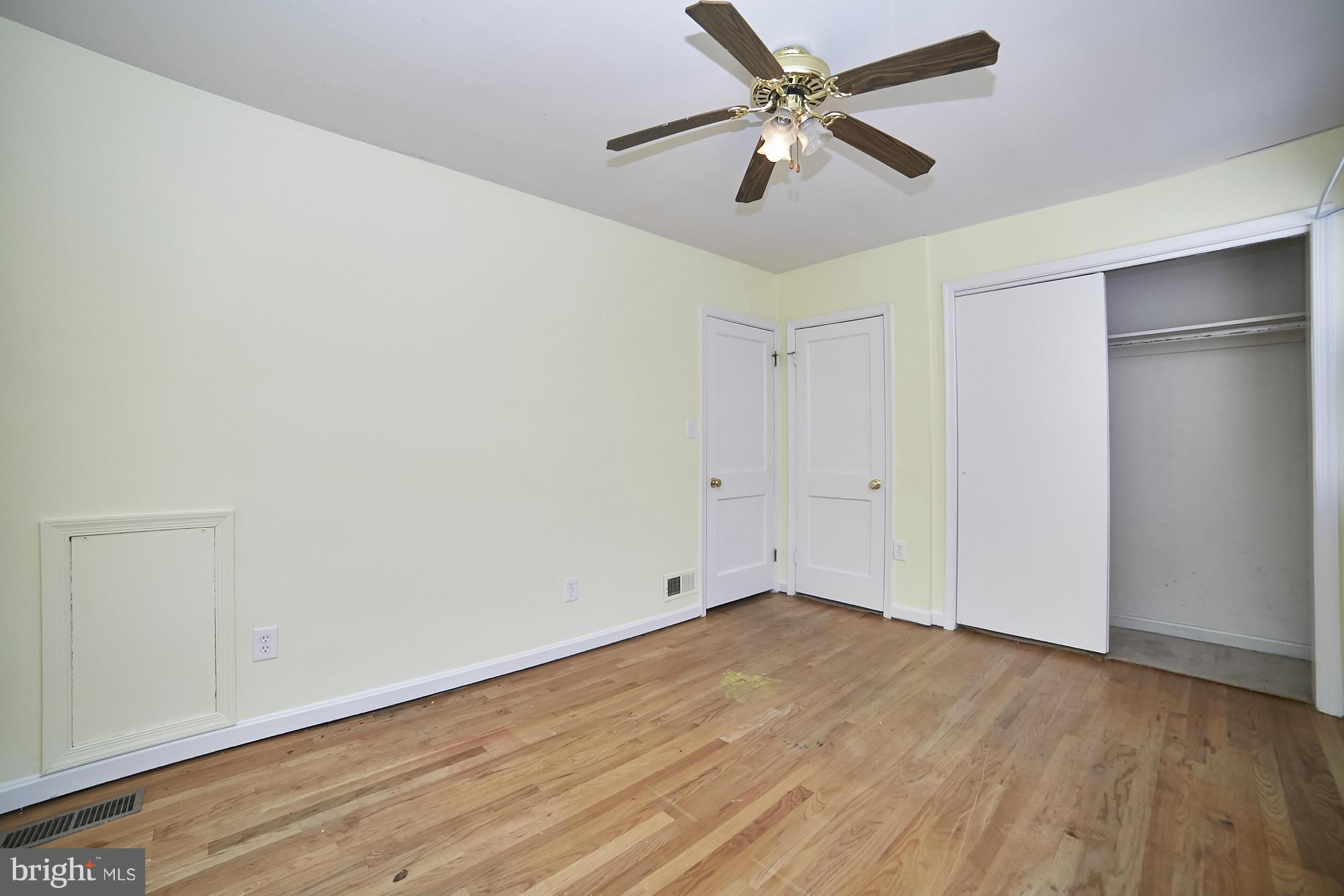 1618 Searles Road Dundalk, MD 21222 - Photo 12 of 20 Bedroom