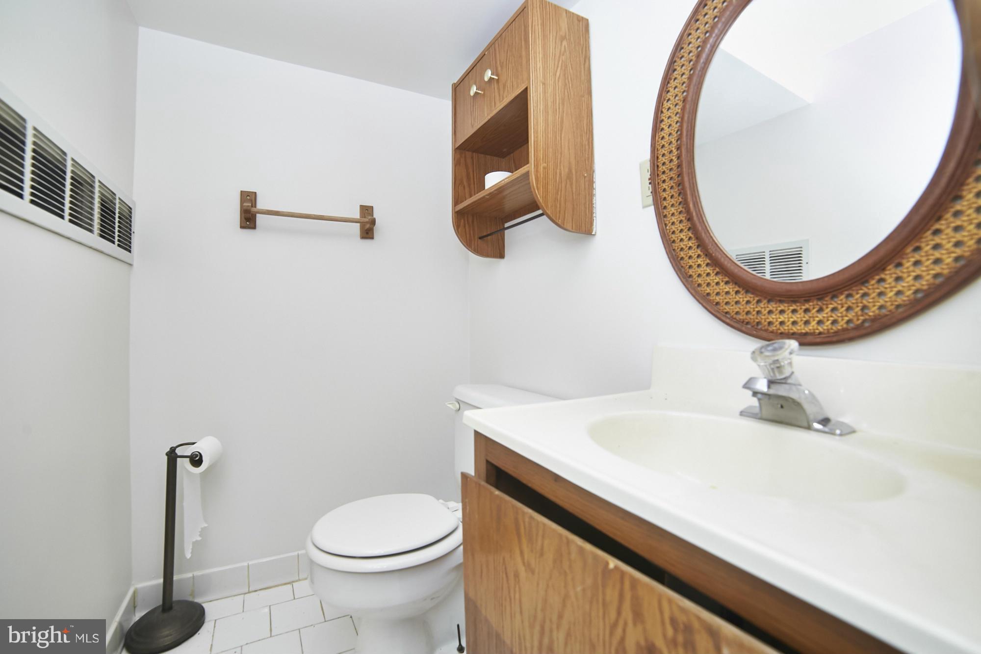 1618 Searles Road Dundalk, MD 21222 - Photo 16 of 20 Bath