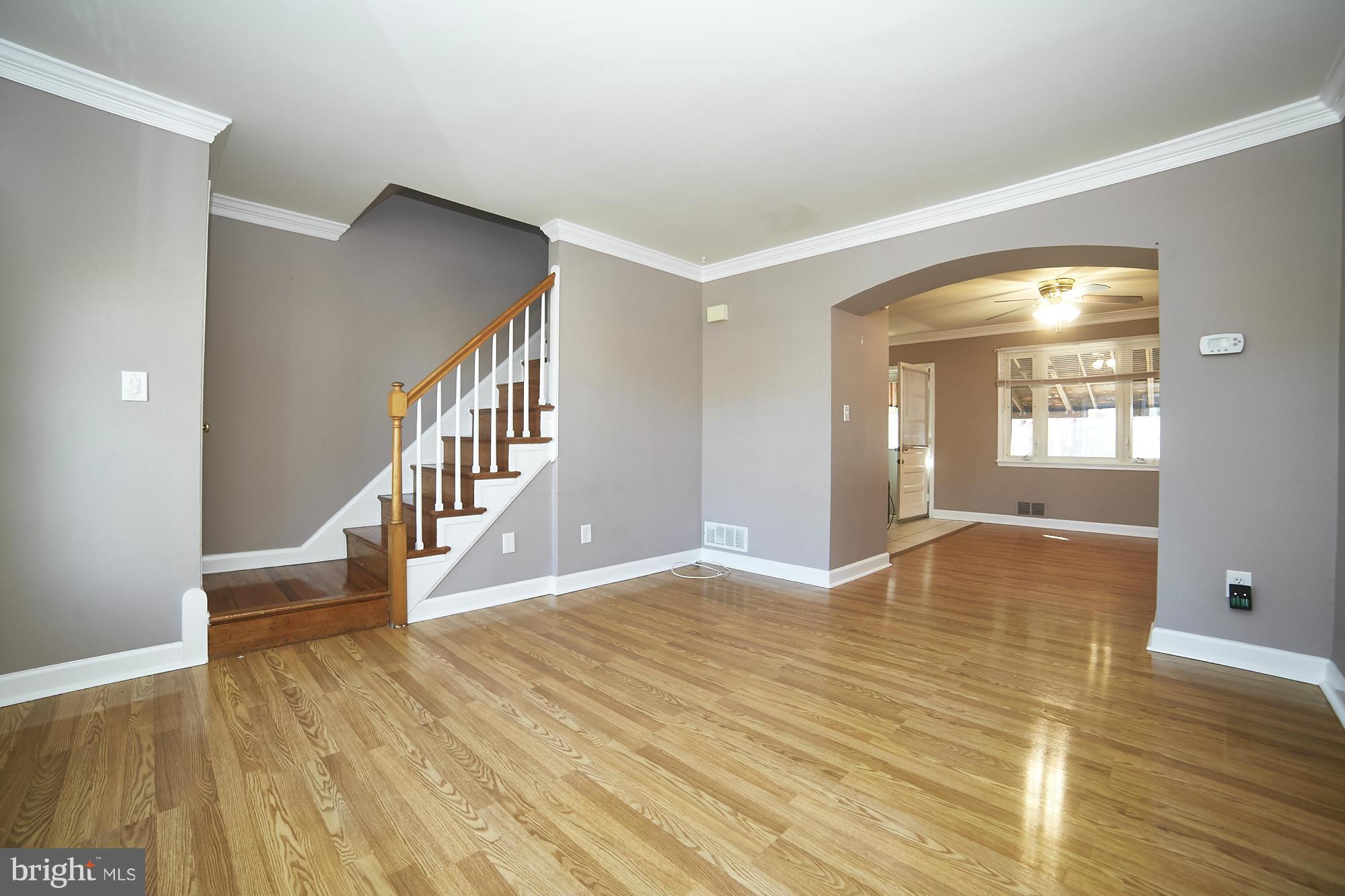 1618 Searles Road Dundalk, MD 21222 - Photo 3 of 20 Family Room