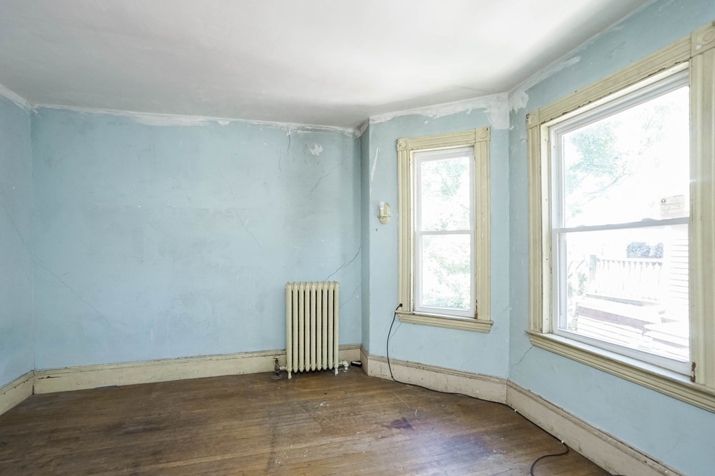 670 Columbia Road Boston, MA 02125 - Photo 3 of 25 Gallery Image 3