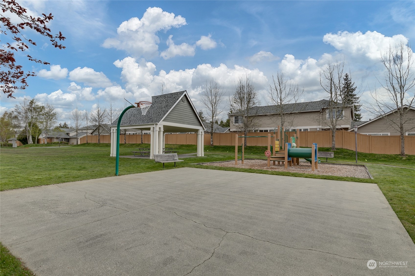 1430 West Casino Road, Unit 213 Everett, WA 98204 - Photo 25 of 31