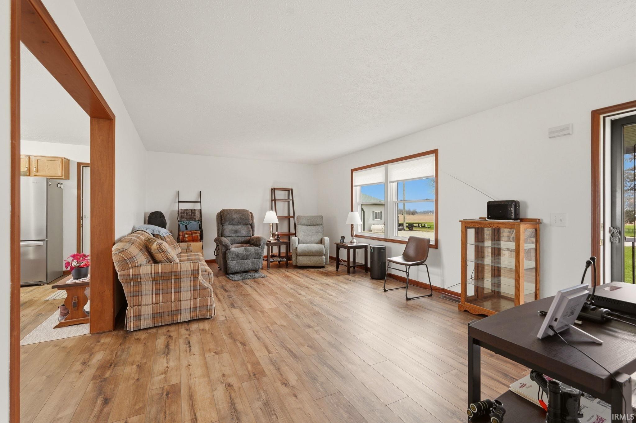 5510 South Warren Road Warren, IN 46792 - Photo 8 of 36