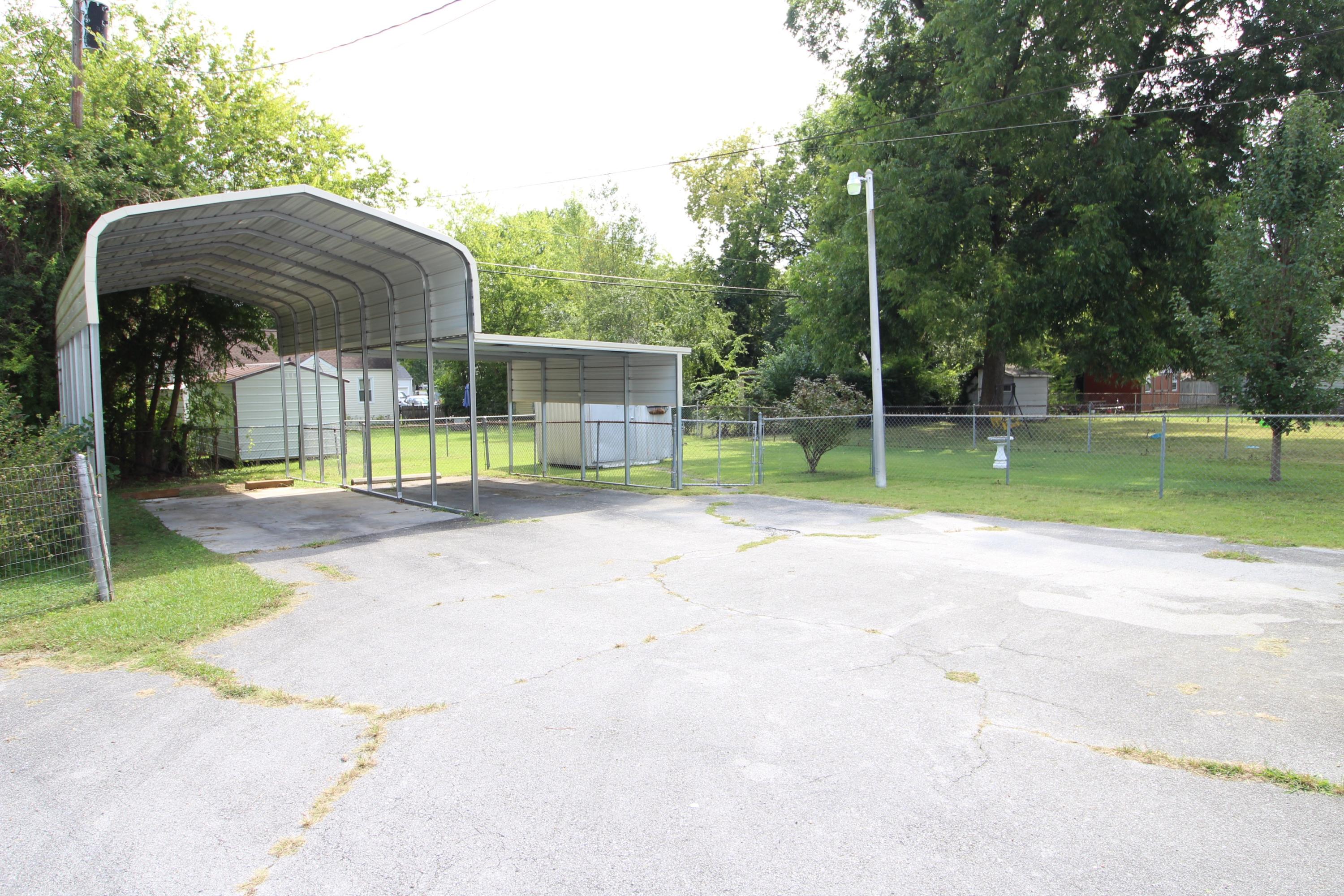 106 Rees Avenue Chattanooga, TN 37411 - Photo 8 of 21 IMG_2338