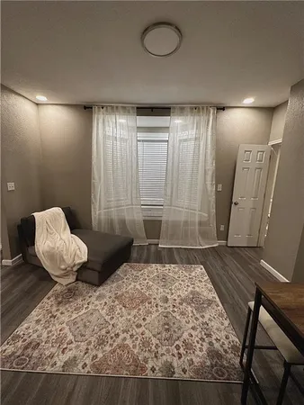 $295,000 | 2122 Park Avenue, Kansas City, MO 64127