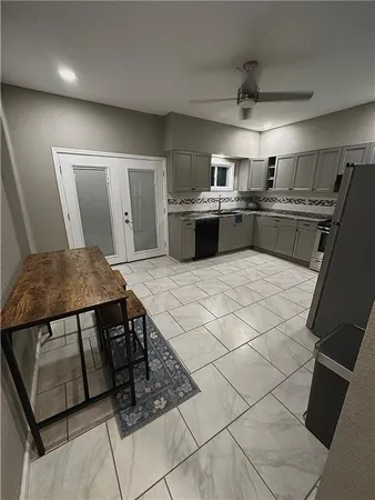 $295,000 | 2122 Park Avenue, Kansas City, MO 64127