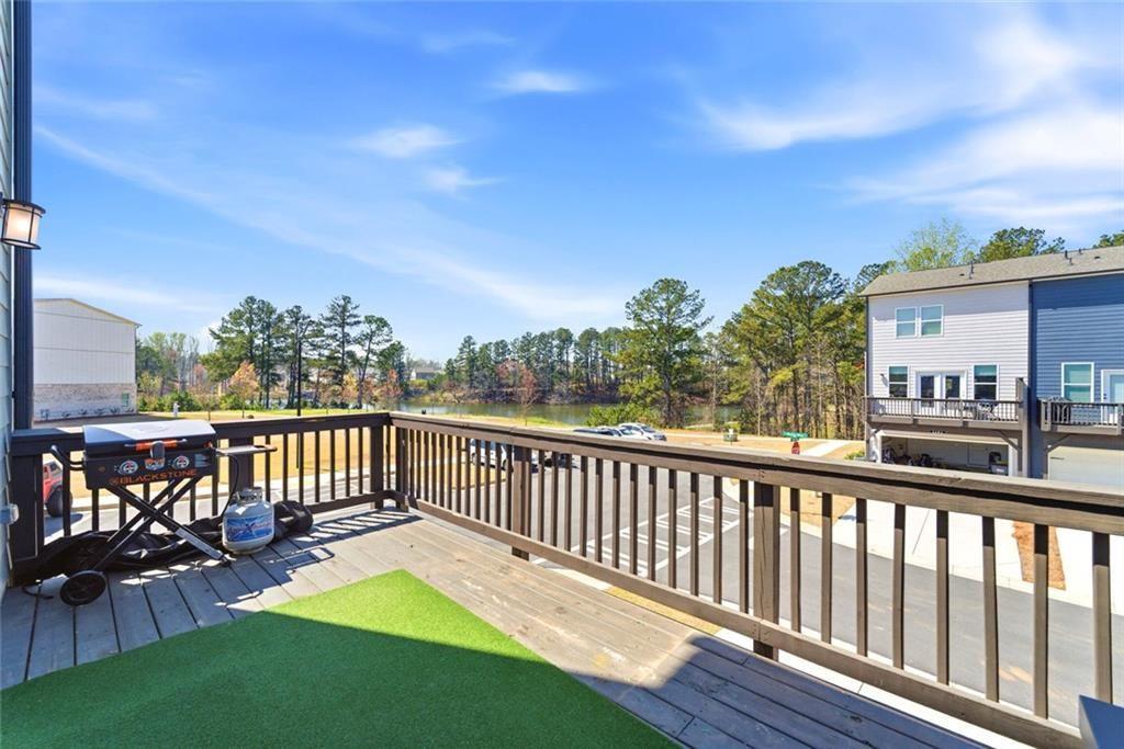 1200 Marlo Way Acworth, GA 30102 - Photo 29 of 34 a view of a chairs and table in the patio