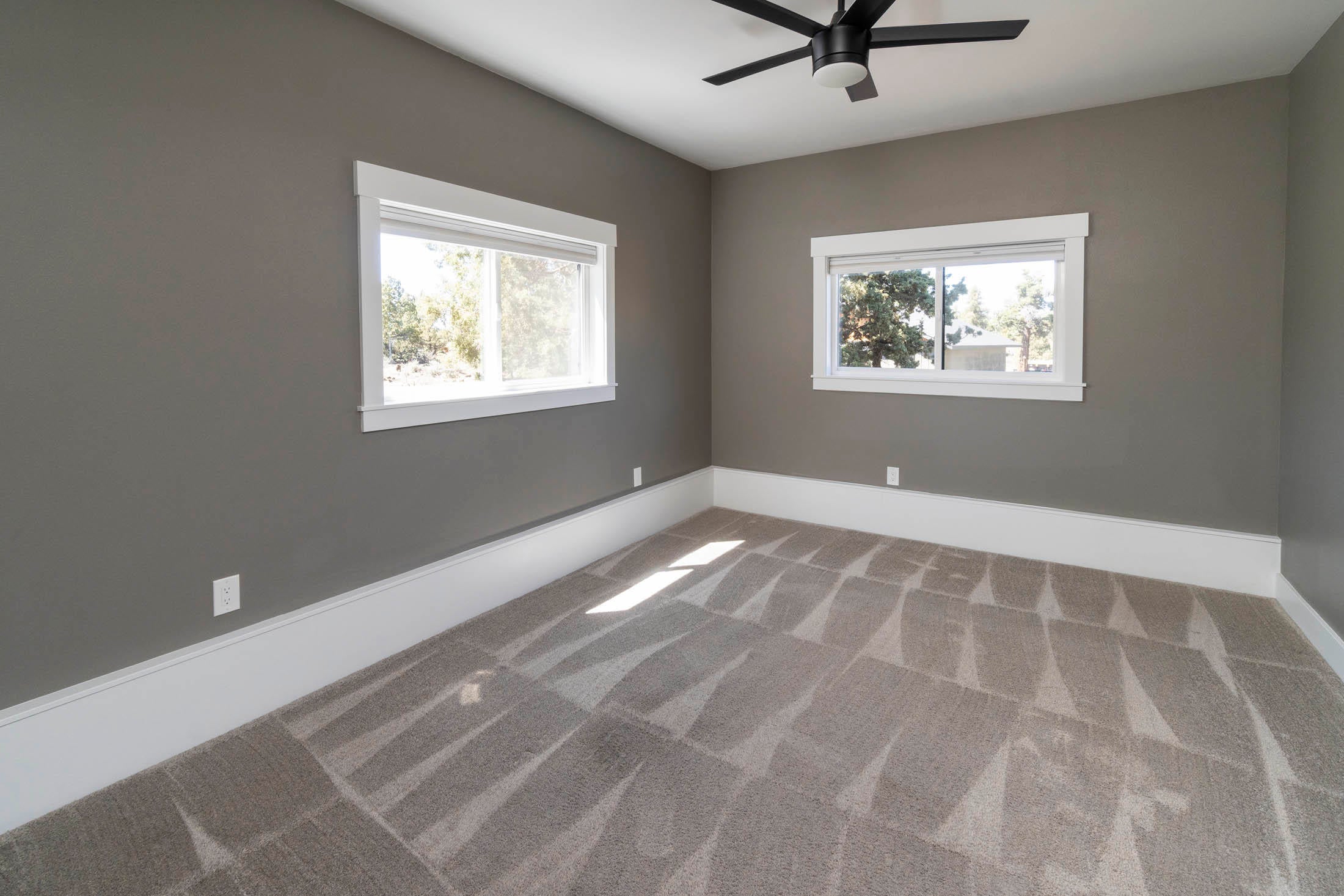 64486 McGrath Road Bend, OR 97701 - Photo 25 of 38 3rd bedroom. Seller will add standard closet at buyer request.