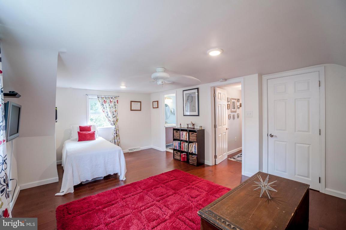 26 Buttonwood Drive Lititz, PA 17543 - Photo 26 of 39 a bedroom with two beds and a dresser