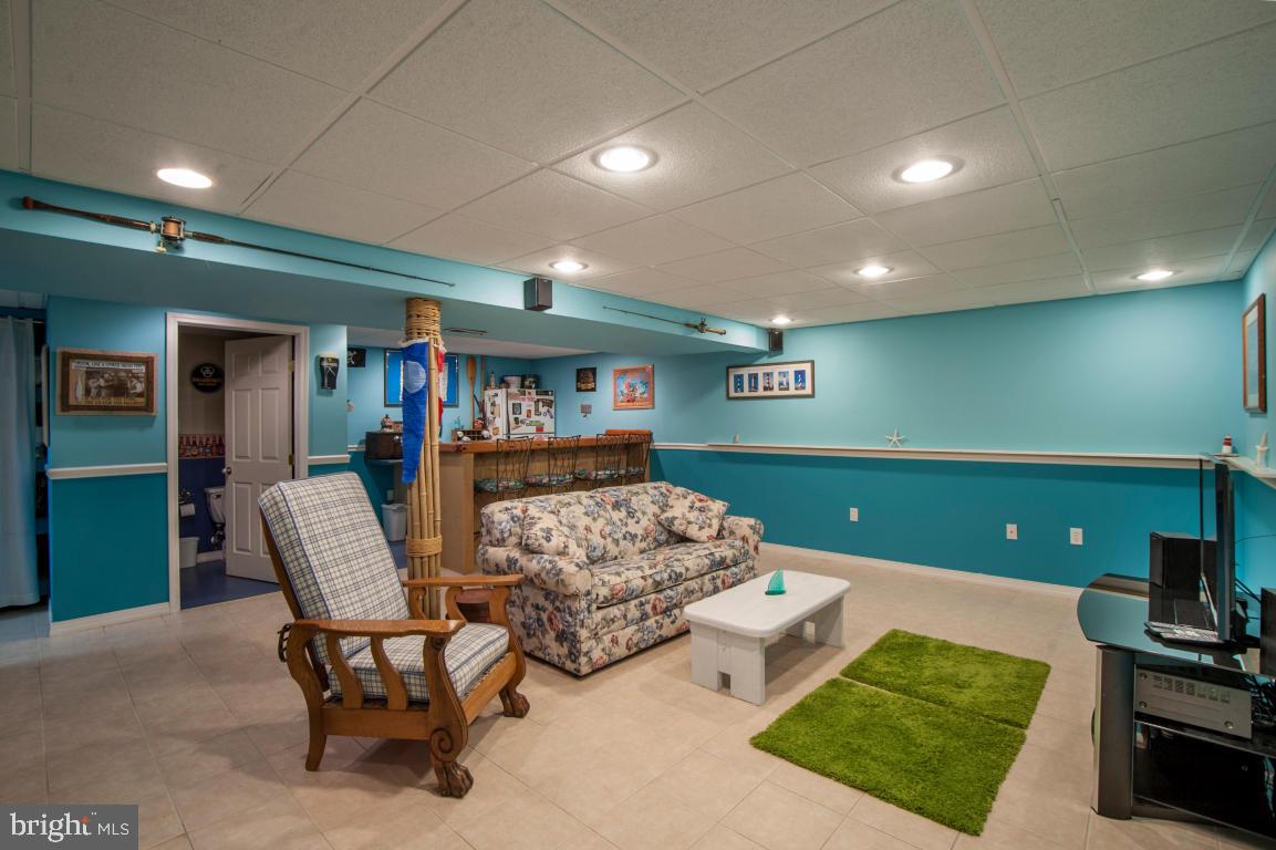 26 Buttonwood Drive Lititz, PA 17543 - Photo 29 of 39 a living room with furniture and a rug