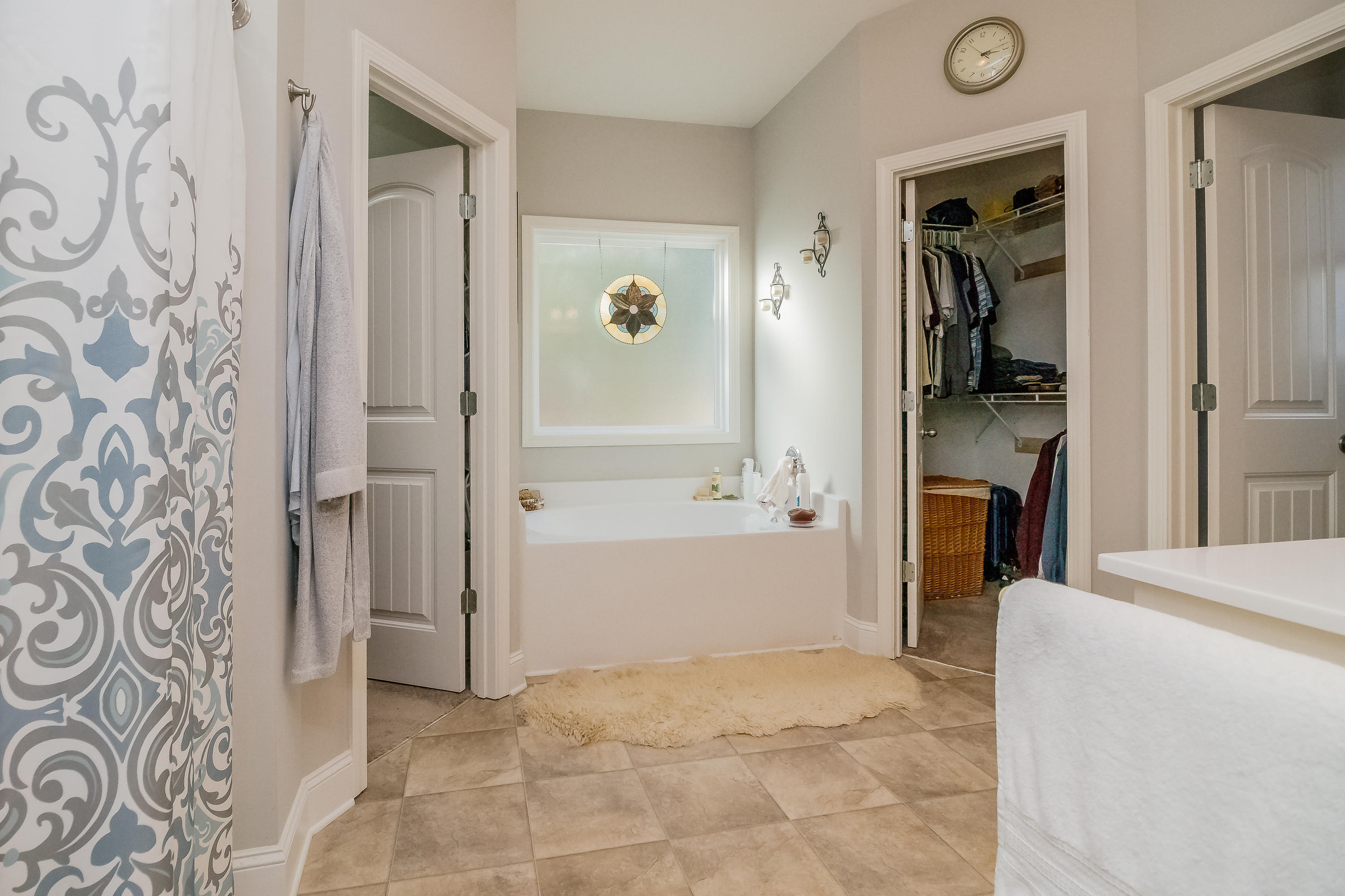80 Round Rock Circle Northeast Rome, GA 30161 - Photo 27 of 58 Master Bathroom