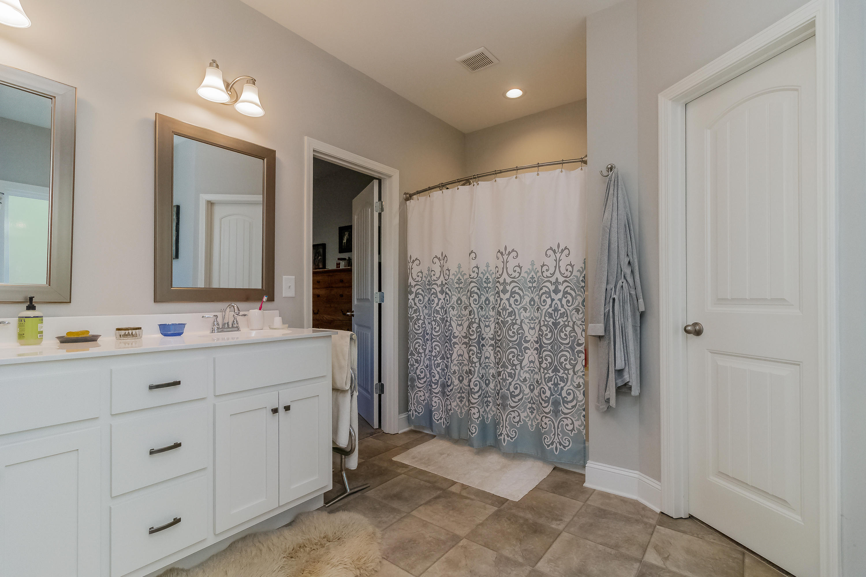 80 Round Rock Circle Northeast Rome, GA 30161 - Photo 29 of 58 Master Bathroom