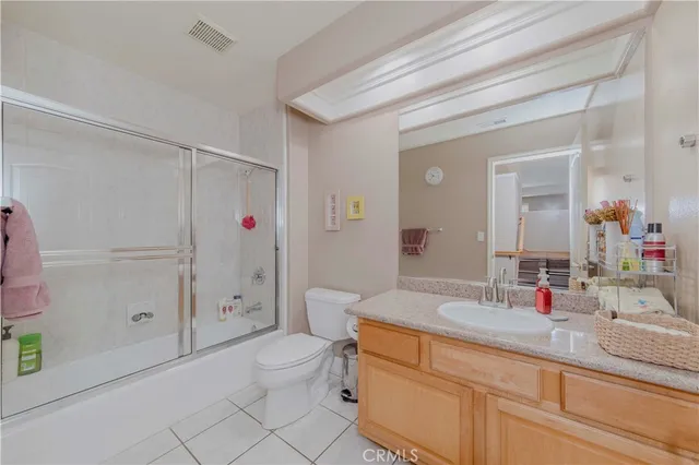 $1,239,000 | 4489 Spencer Street, Unit 224, Torrance, CA 90503