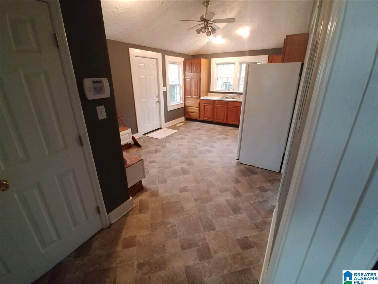 306 East 3rd Street Sylacauga, AL 35150 - Photo 8 of 13