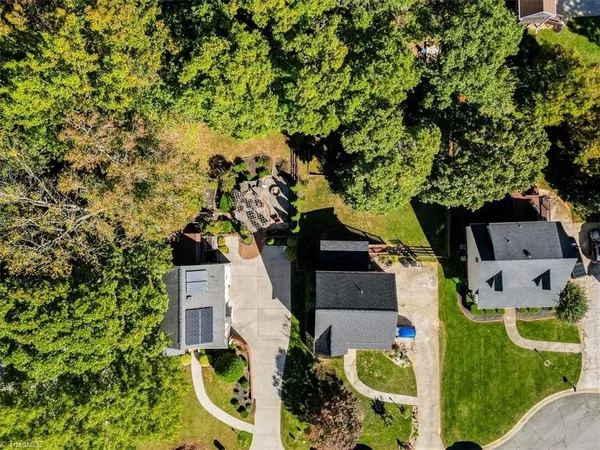 $363,000 | 131 Cahill Court, Winston-Salem, NC 27127