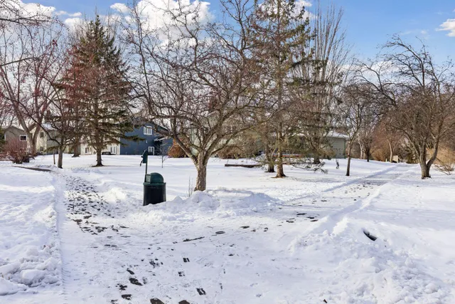 $405,000 | 561 Dresden Drive, Chaska, MN 55318