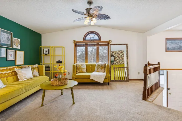 $405,000 | 561 Dresden Drive, Chaska, MN 55318