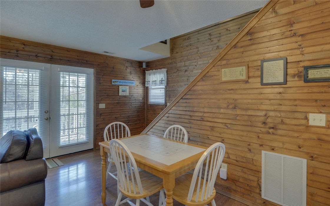 259 Capps Road Fair Play, SC 29643 - Photo 4 of 29 Gallery Image 4