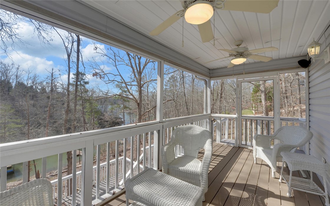 259 Capps Road Fair Play, SC 29643 - Photo 9 of 29 Gallery Image 9