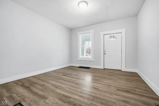 $329,900 | 1514 Ringgold Avenue, Indianapolis, IN 46203