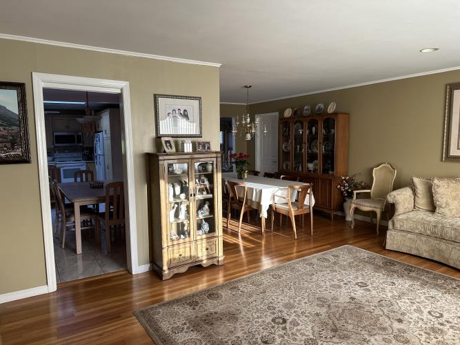 9 Knollwood Road Holmdel, NJ 07733 - Photo 2 of 10