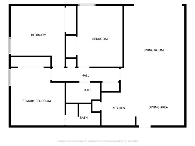 a view of a back yard of the house