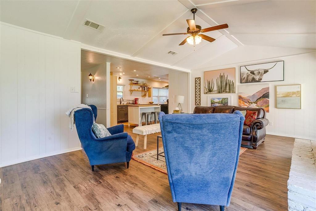 2212 Ridge Lane Grapevine, TX 76051 - Photo 8 of 39