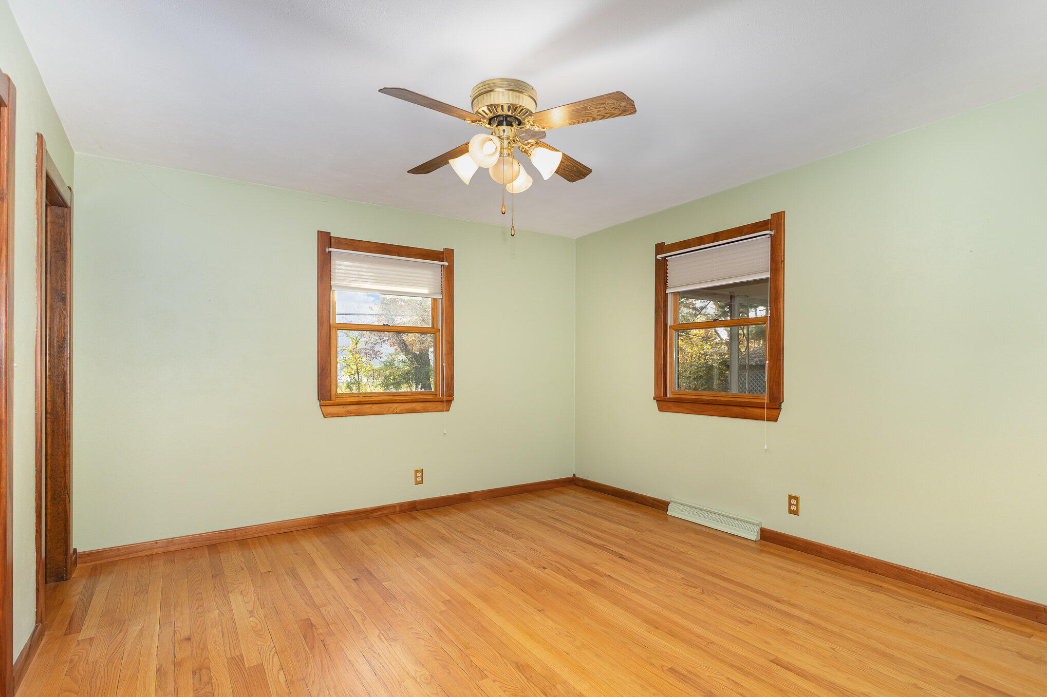318 Menke Road Trail Creek, IN 46360 - Photo 11 of 26 2038x1358