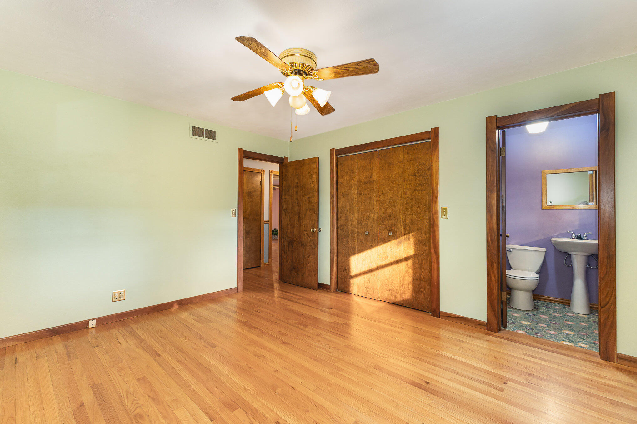 318 Menke Road Trail Creek, IN 46360 - Photo 12 of 26 2038x1358