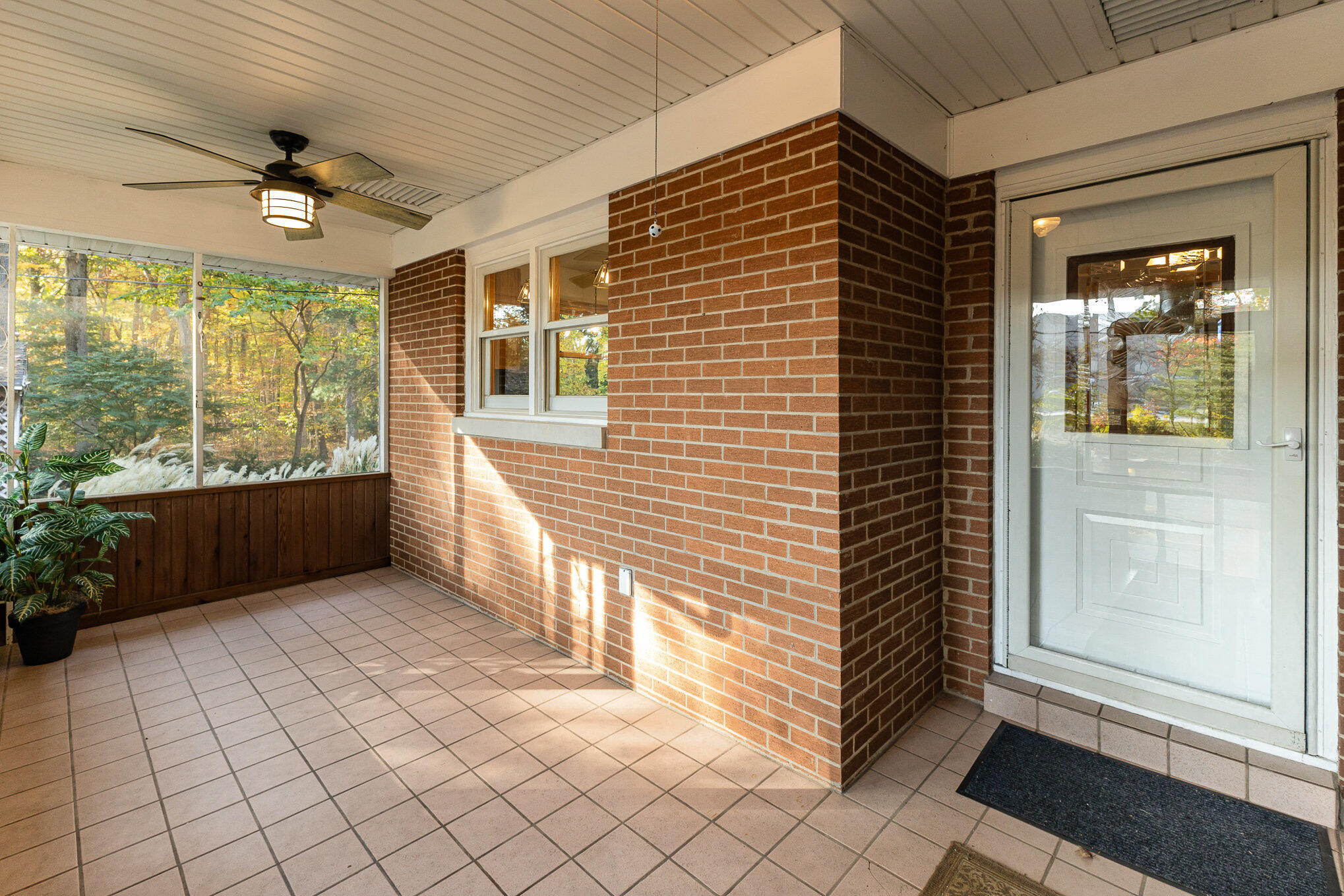 318 Menke Road Trail Creek, IN 46360 - Photo 5 of 26 2038x1359